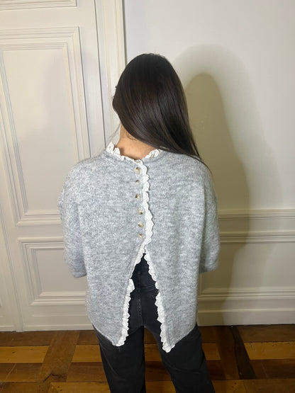 Pull Camélia
